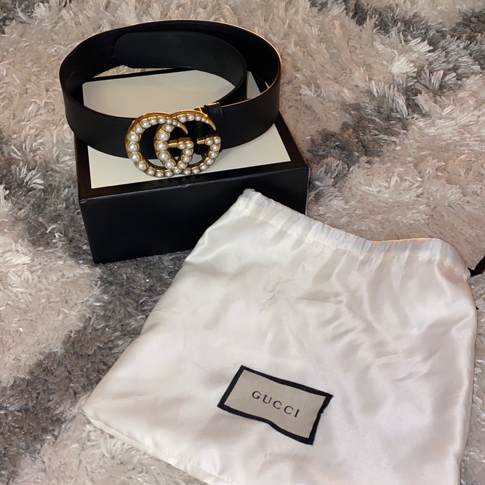 Gucci leather Pearl belt